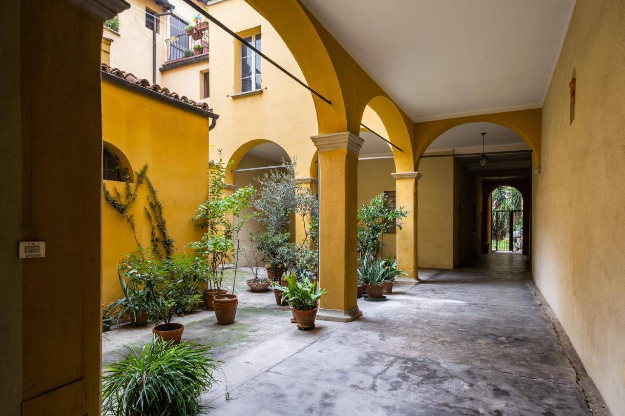 Sotto I Portici Di Bologna Apartment Exterior photo